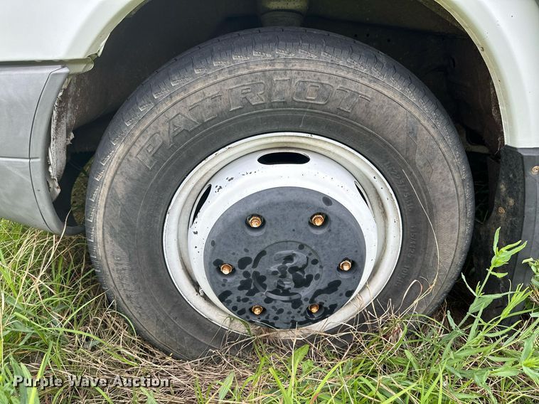 image for item NI9797 (2) Utility vans