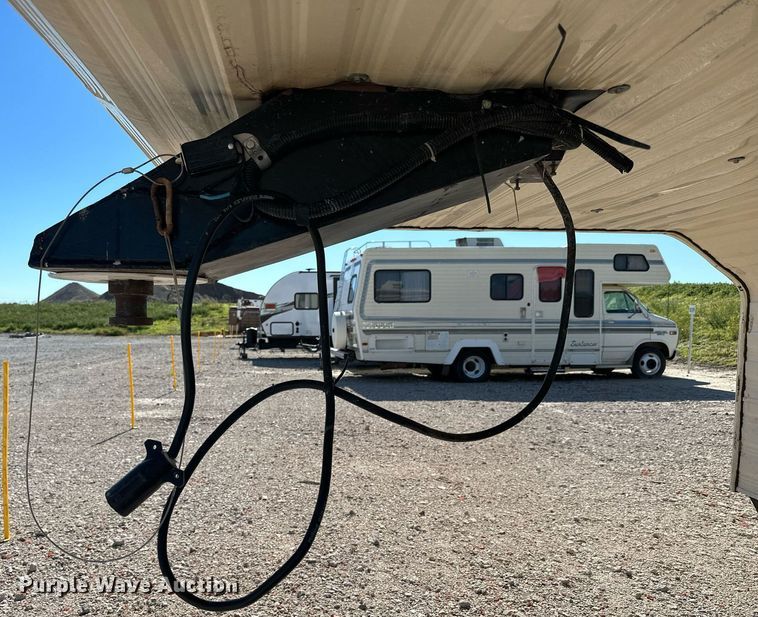 image for item NP9742 1989 Excell  camper