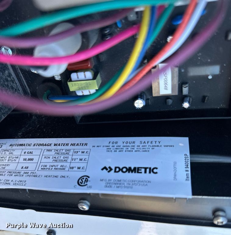 image for item NP9742 1989 Excell  camper