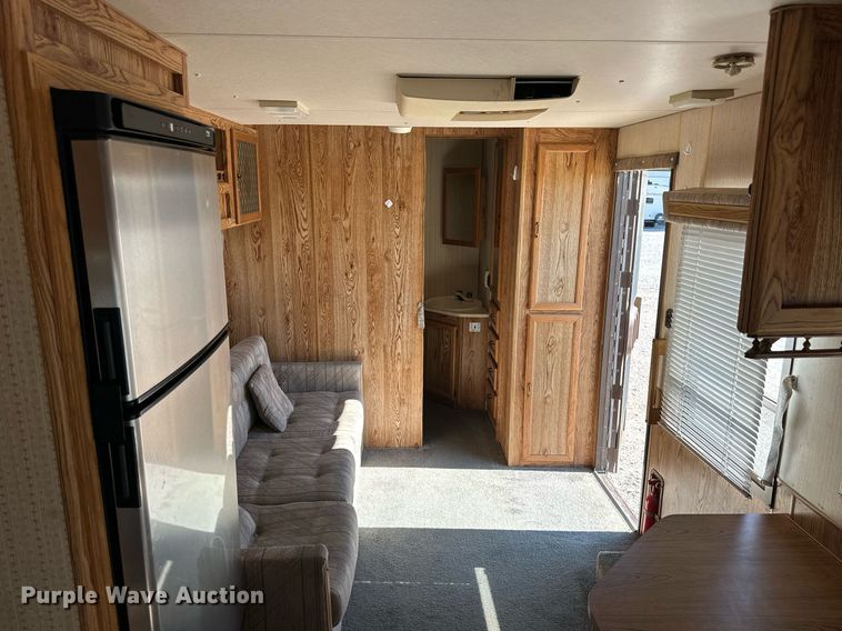 image for item NP9742 1989 Excell  camper