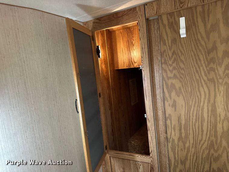 image for item NP9742 1989 Excell  camper