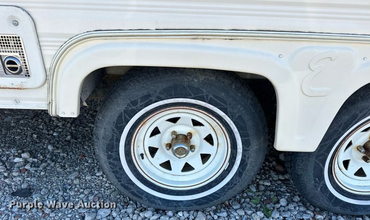 image for item NP9742 1989 Excell  camper