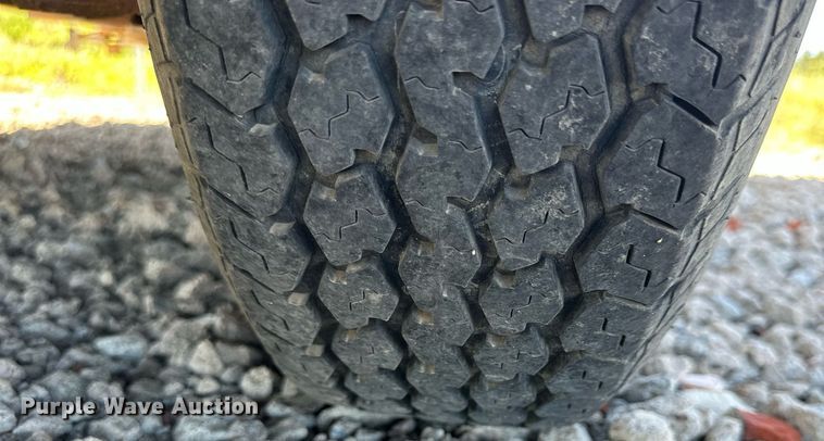 image for item NP9742 1989 Excell  camper