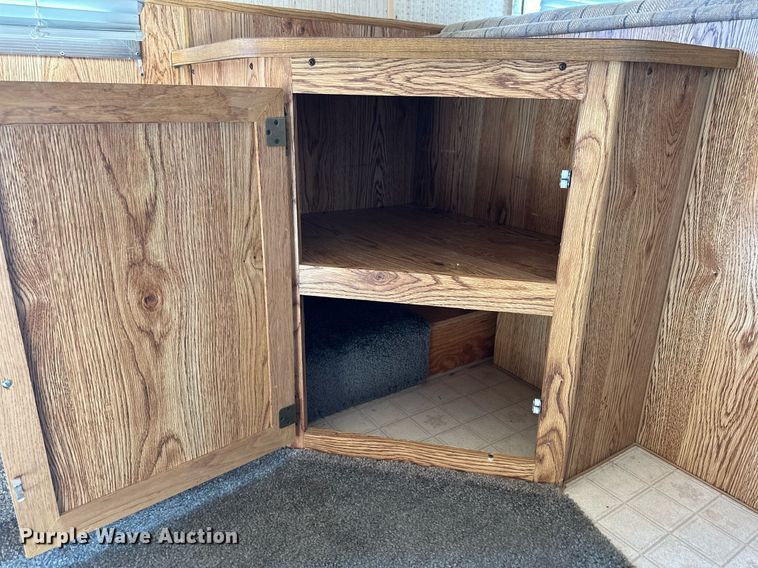 image for item NP9742 1989 Excell  camper