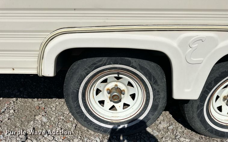 image for item NP9742 1989 Excell  camper