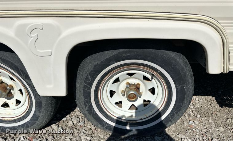 image for item NP9742 1989 Excell  camper