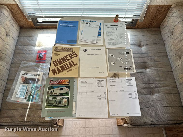 image for item NP9742 1989 Excell  camper