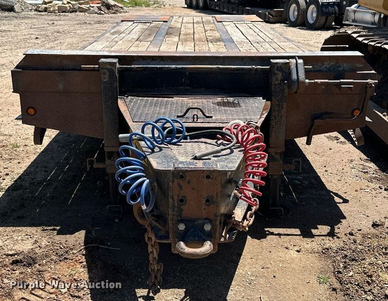 image for item NP9745 2010 Kaufman  equipment trailer