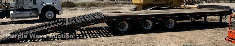 image for item NP9745 2010 Kaufman  equipment trailer