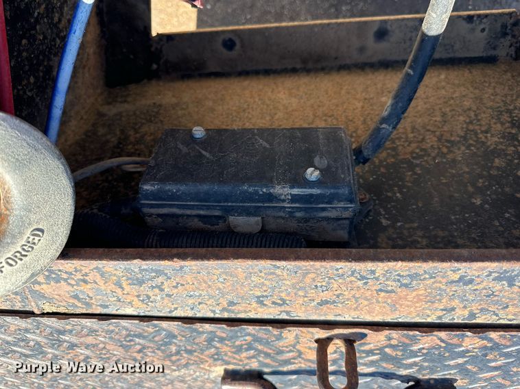 image for item NP9745 2010 Kaufman  equipment trailer