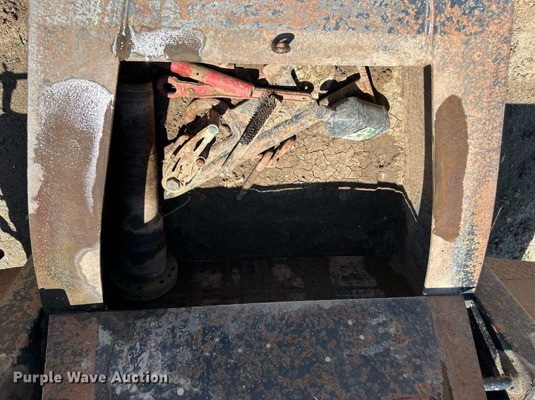 image for item NP9745 2010 Kaufman  equipment trailer