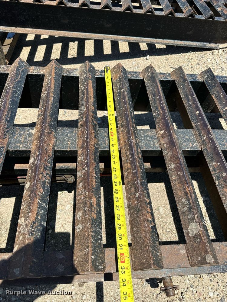 image for item NP9745 2010 Kaufman  equipment trailer