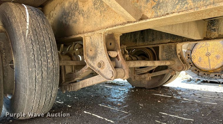 image for item NP9745 2010 Kaufman  equipment trailer