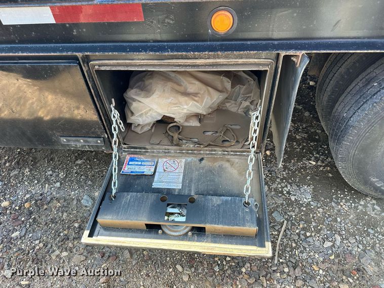 image for item NP9750 2001 Holden HCZ20KT  equipment trailer