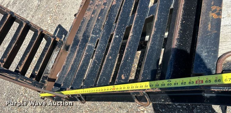 image for item NP9750 2001 Holden HCZ20KT  equipment trailer