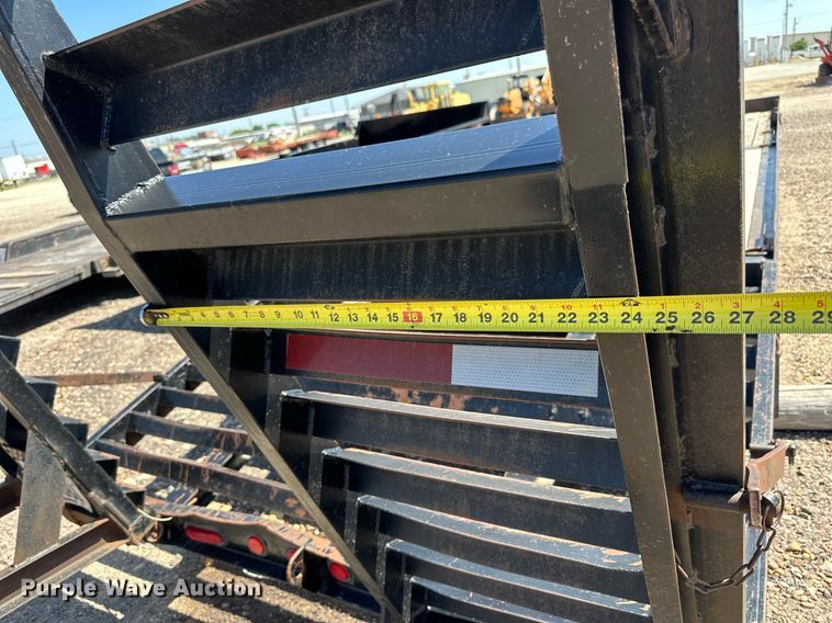 image for item NP9750 2001 Holden HCZ20KT  equipment trailer