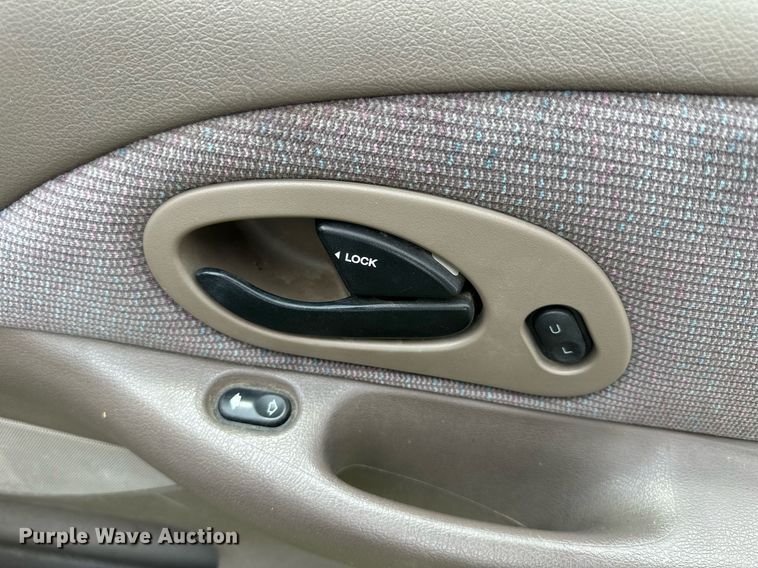 image for item NP9773 1995 Mercury Mystique GS