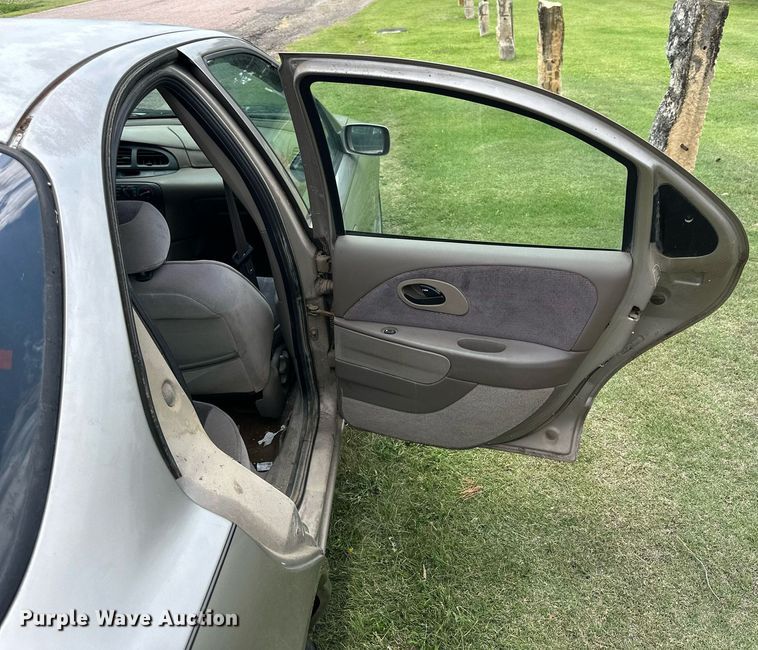 image for item NP9773 1995 Mercury Mystique GS