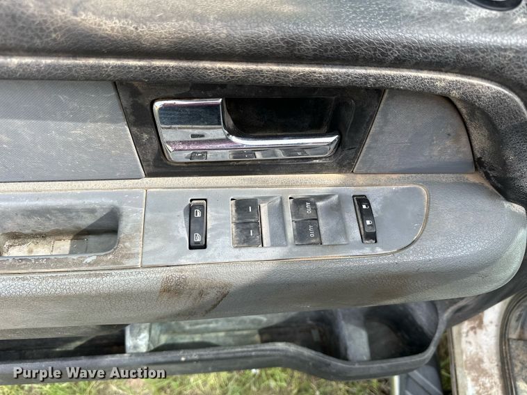 image for item NP9779 2012 Ford F150  SuperCab pickup truck