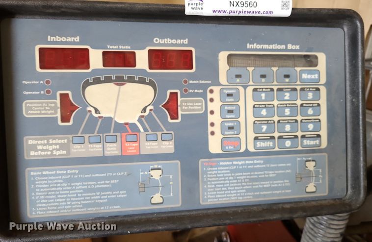 image for item NX9560 Coats 1250  tire balancer