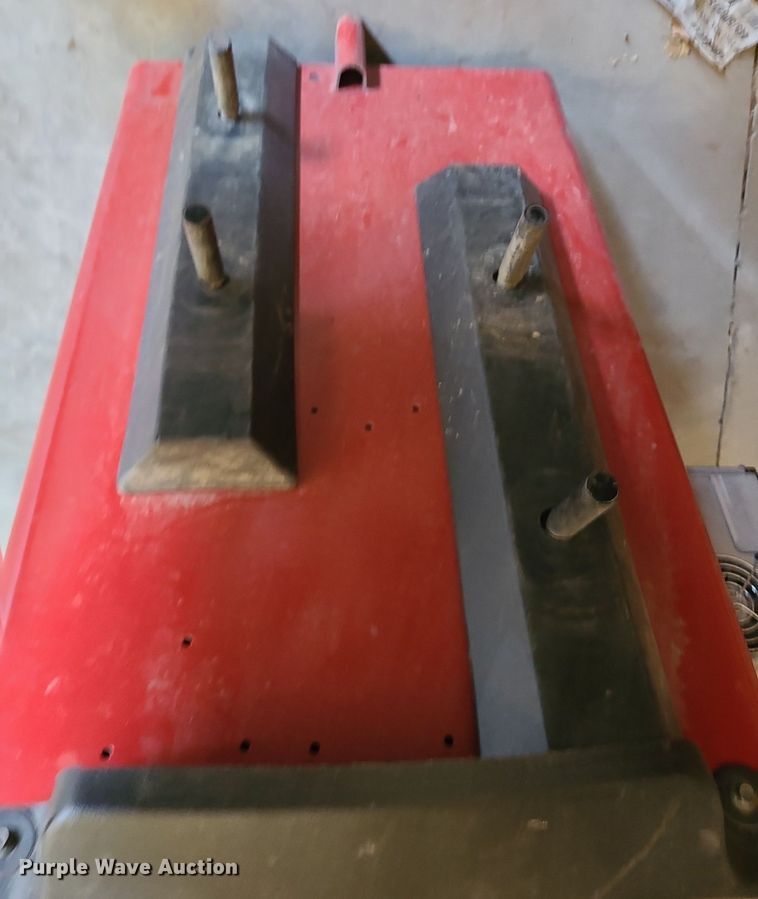 image for item NX9560 Coats 1250  tire balancer