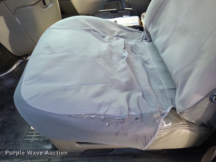 image for item NX9596 2000 Chevrolet Astro  van