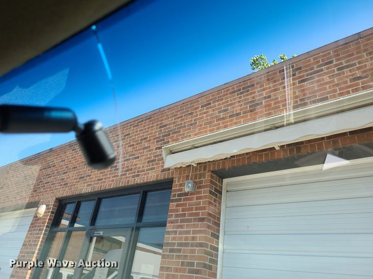 image for item NX9596 2000 Chevrolet Astro  van