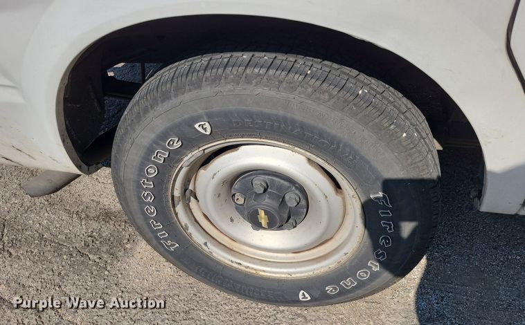 image for item NX9596 2000 Chevrolet Astro  van