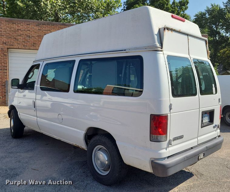 image for item NX9598 2006 Ford E250  van