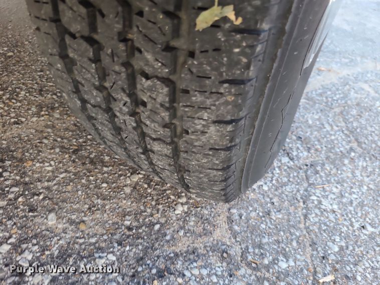 image for item NX9598 2006 Ford E250  van