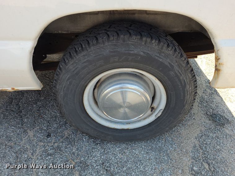 image for item NX9598 2006 Ford E250  van