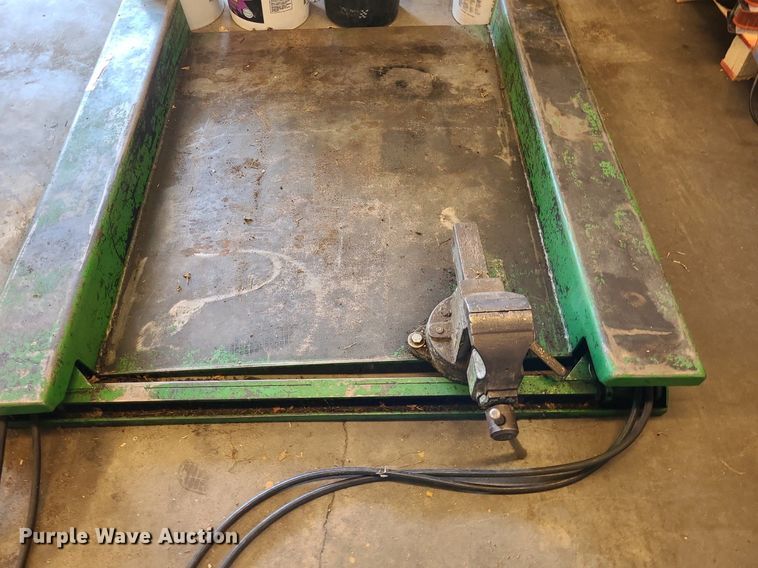 image for item NX9601 AirTech ZLLPC3846  scissor lift table