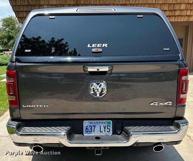 image for item NY9240 2019 Dodge Ram 1500 Limited  Crew Cab pickup truck