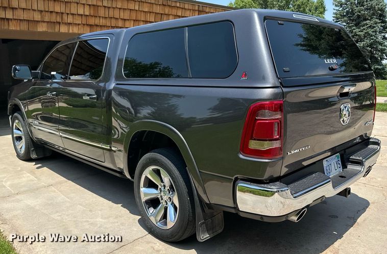 image for item NY9240 2019 Dodge Ram 1500 Limited  Crew Cab pickup truck