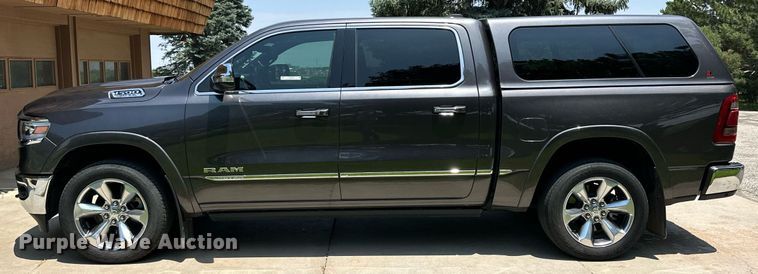 image for item NY9240 2019 Dodge Ram 1500 Limited  Crew Cab pickup truck