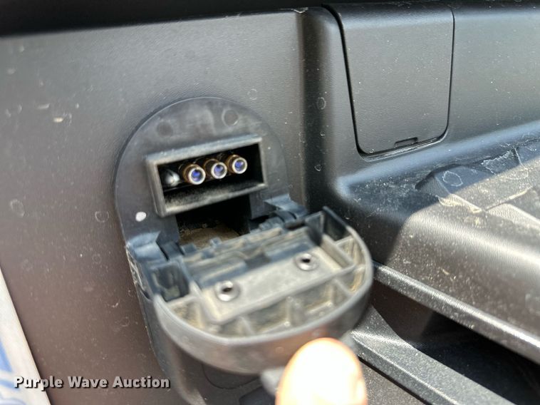 image for item NY9240 2019 Dodge Ram 1500 Limited  Crew Cab pickup truck