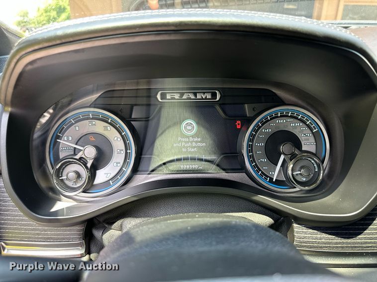 image for item NY9240 2019 Dodge Ram 1500 Limited  Crew Cab pickup truck