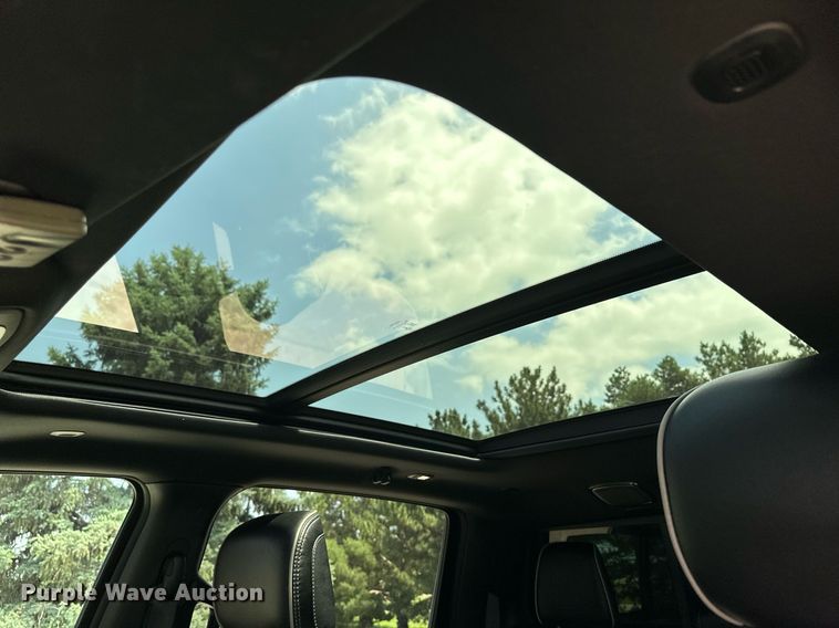 image for item NY9240 2019 Dodge Ram 1500 Limited  Crew Cab pickup truck