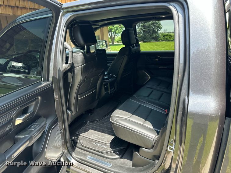 image for item NY9240 2019 Dodge Ram 1500 Limited  Crew Cab pickup truck