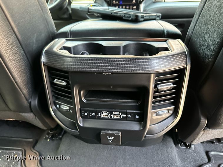 image for item NY9240 2019 Dodge Ram 1500 Limited  Crew Cab pickup truck