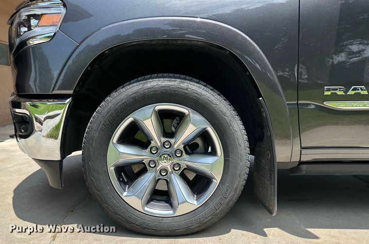 image for item NY9240 2019 Dodge Ram 1500 Limited  Crew Cab pickup truck