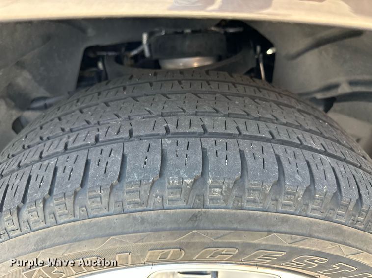 image for item NY9240 2019 Dodge Ram 1500 Limited  Crew Cab pickup truck