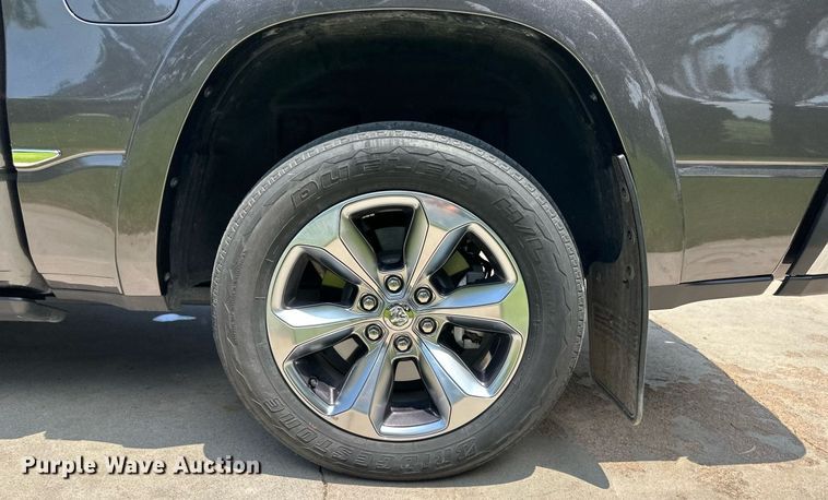 image for item NY9240 2019 Dodge Ram 1500 Limited  Crew Cab pickup truck