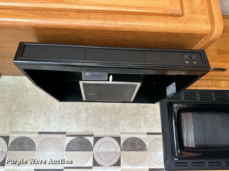 image for item NY9249 2007 Fleetwood Terra LX  RV