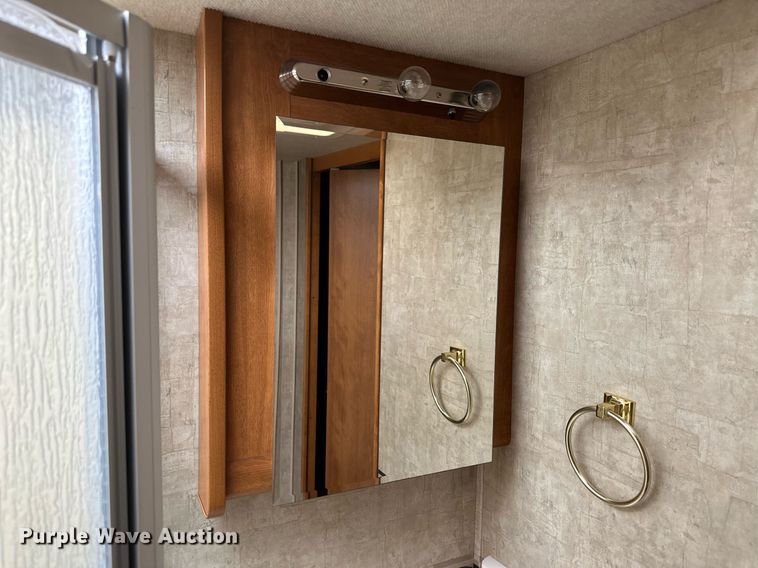 image for item NY9249 2007 Fleetwood Terra LX  RV