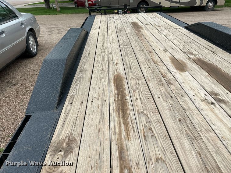 image for item NY9250 2019 PJ B6202-Carhauler  equipment trailer