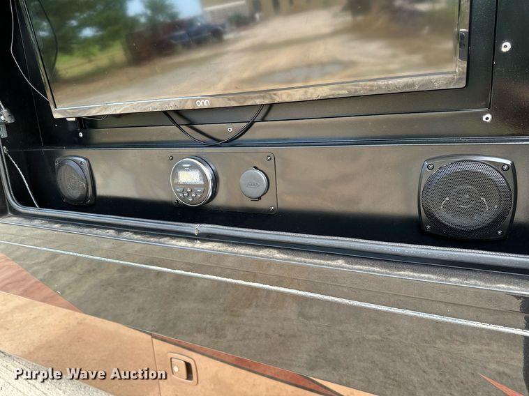 image for item OC9014 2014 Forest River Charleston  RV