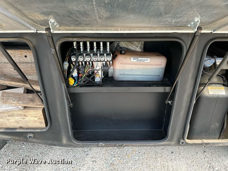 image for item OC9014 2014 Forest River Charleston  RV