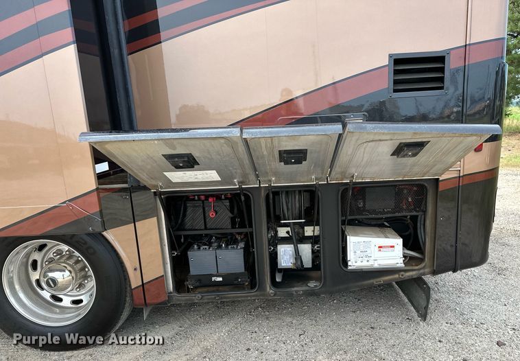 image for item OC9014 2014 Forest River Charleston  RV