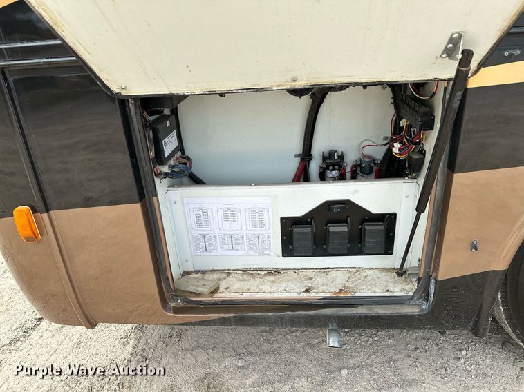 image for item OC9014 2014 Forest River Charleston  RV